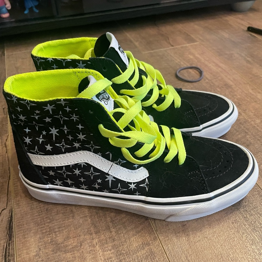 Vans Star-Patterned Black and Neon Green High-Top Sneakers